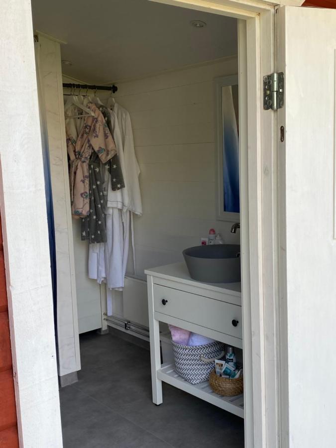 Carpe Diem Guest Cottage Osthammar Bagian luar foto